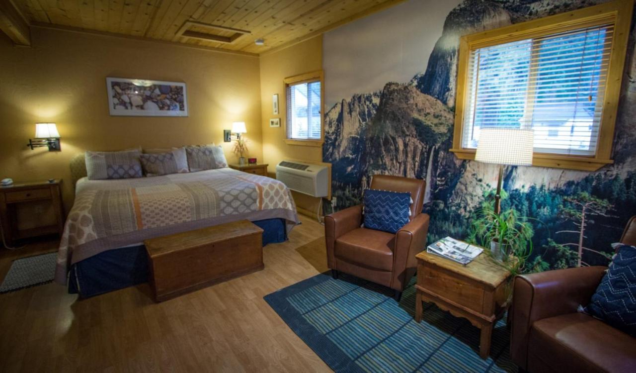 Motel Outside 2*